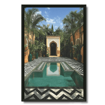 Tableau riad tropical bassin zellij noir blanc Marrakech